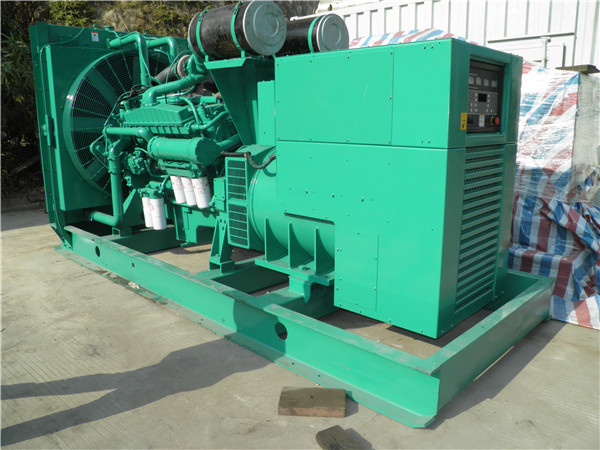 碧江发电车出租-柴油发电机组在使用的过程中应该做好哪些防护工作