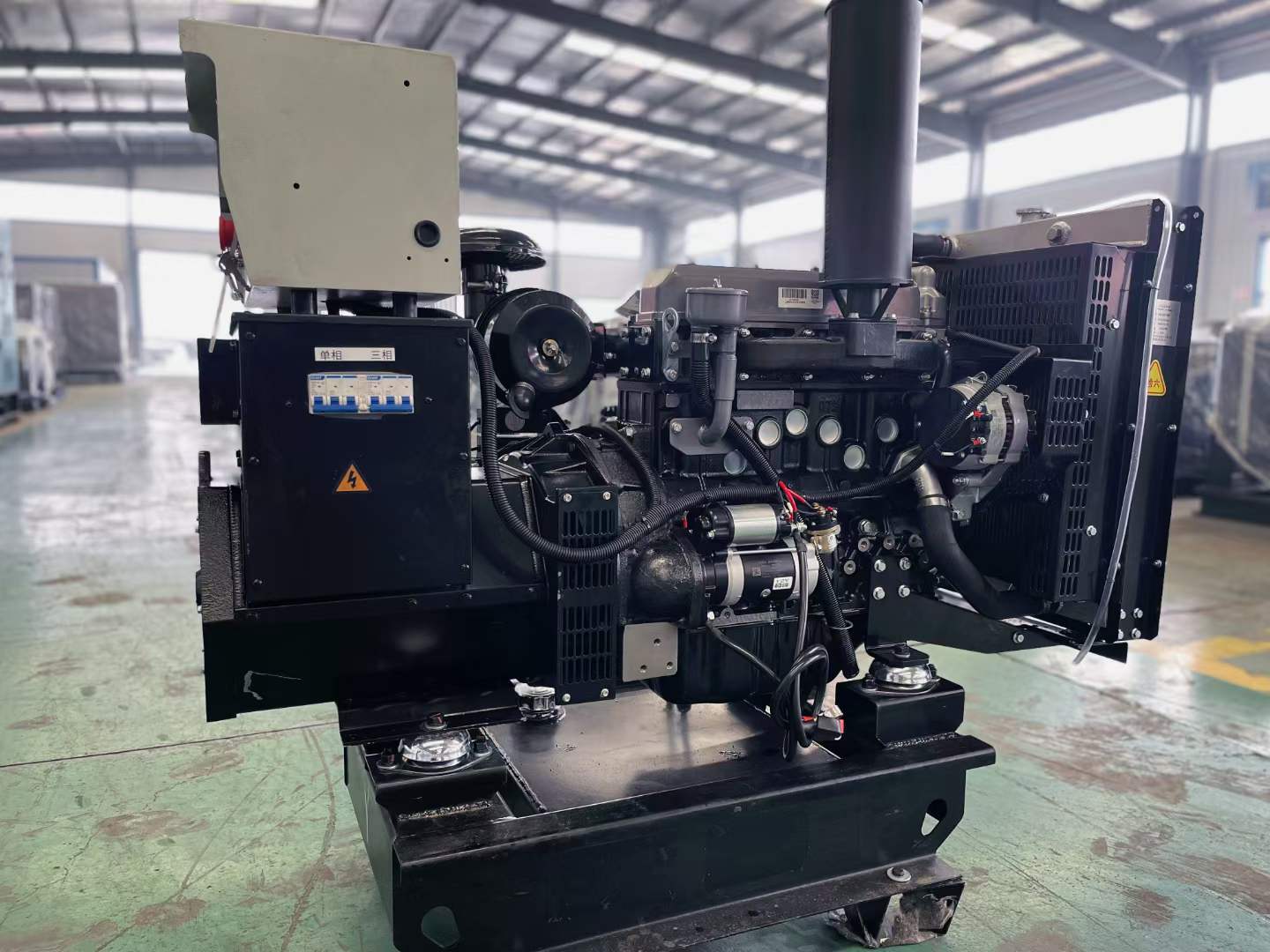 碧江如何降低电感性负载对发电机的影响？