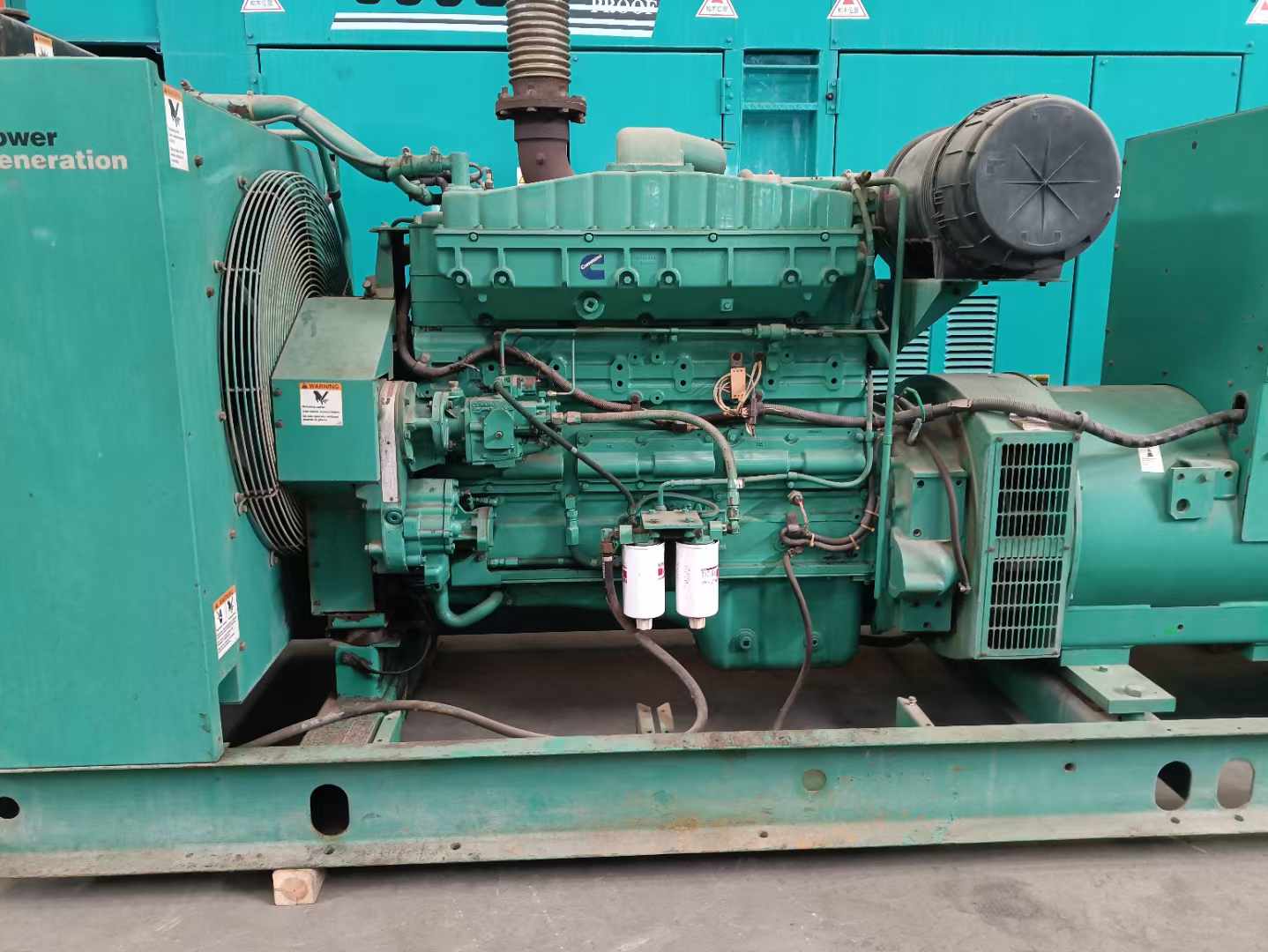 碧江过载会对 600kW 柴油发电机组造成哪些损害？