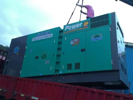 碧江柴油发电机组转速不稳定时，如何对发动机进行维护？