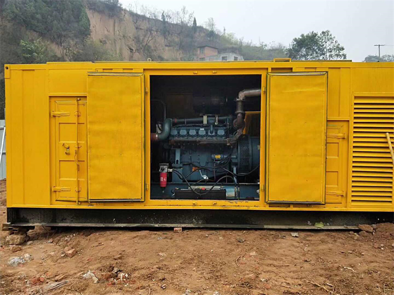 碧江发电机租赁冷却液的沸点降低到多少时需要更换