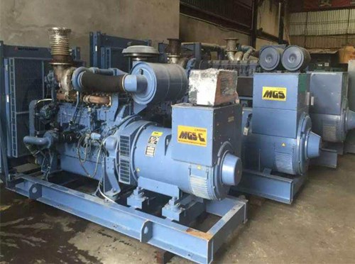 碧江柴油发电机如何测试电流大小？