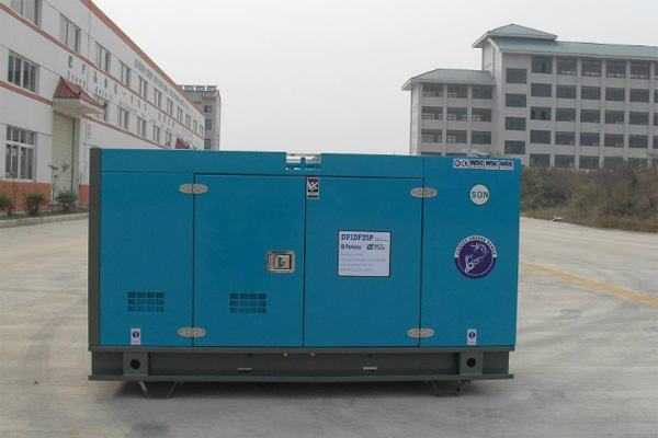 碧江发电机租赁发电机组的换季保养注意事项