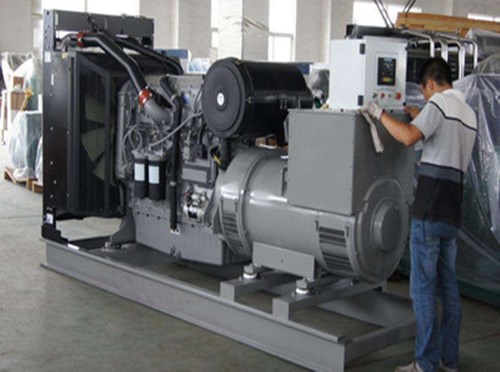 碧江柴油发电机组和储能设备配合使用的案例