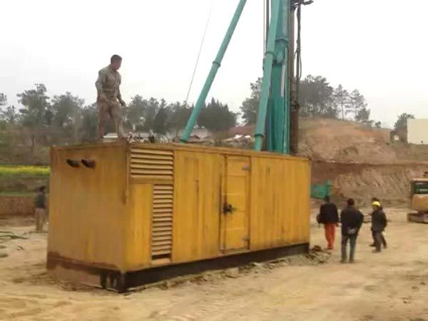 碧江如何判断水冷式机油散热器密封件是否需要更换？